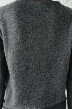 ZARA Cardigan / Camisolas|Malha^CAMISOLA BÁSICA 100% LÃ Cinzento-escuro