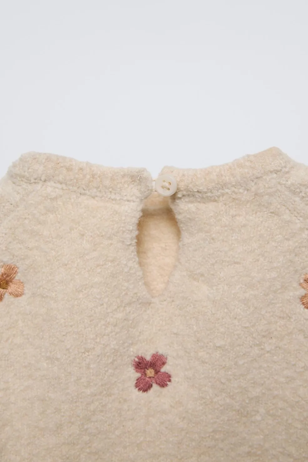 CAMISOLA DE MALHA COM ESTAMPADO FLORAL BORDADO-ZARA Hot