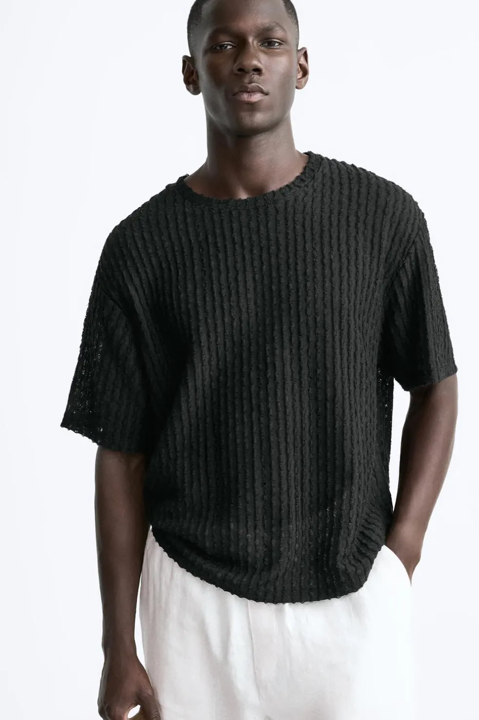 ZARA Camisola / Casacos|T-Shirts^CAMISOLA ESTRUTURA MALHA ABERTA Preto