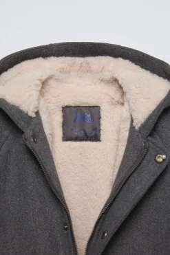 CANADIANA COM EFEITO DE PELO ENCARACOLADO-ZARA Hot