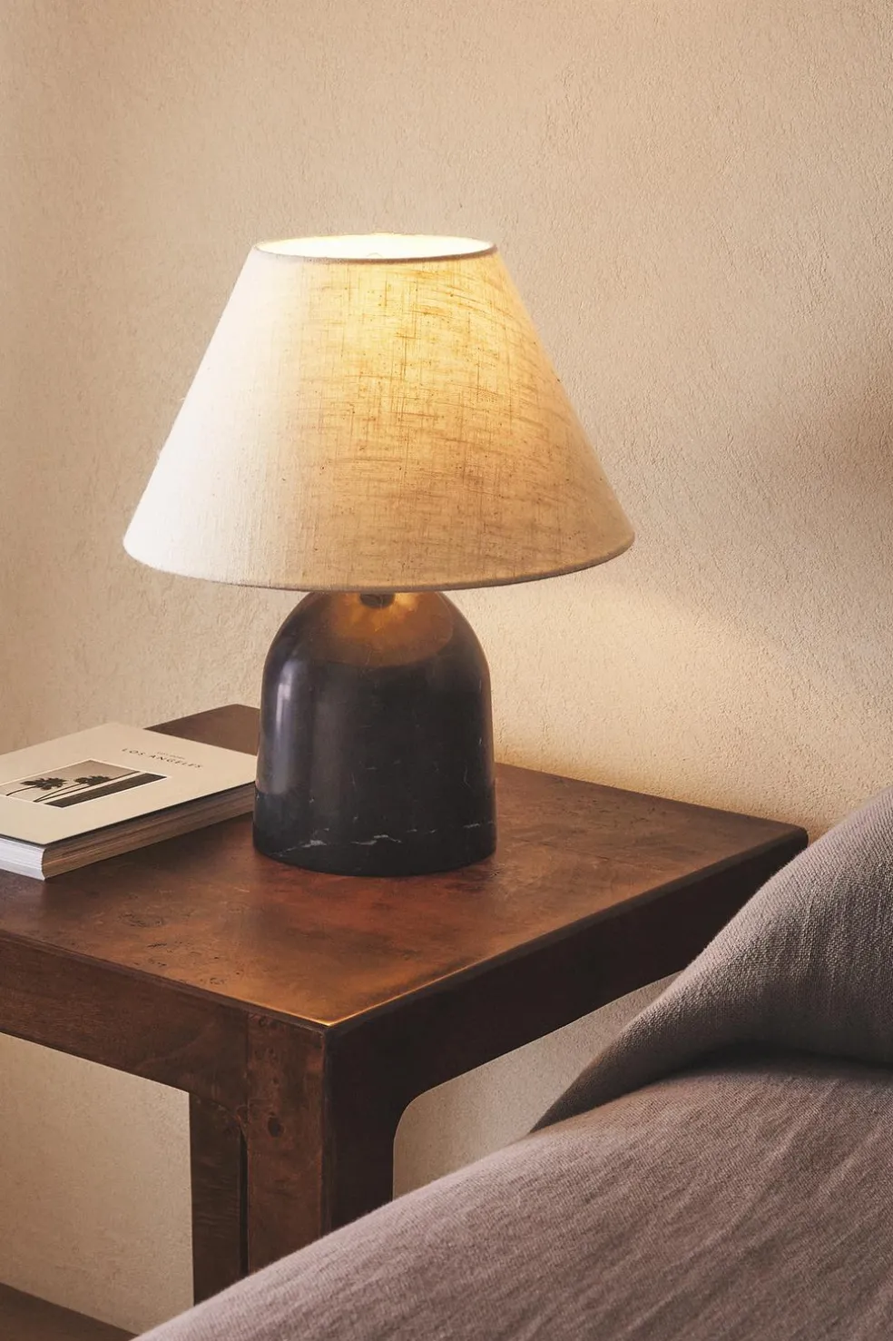 ZARA A Coleção De Candeeiros^CANDEEIRO DE MESA MÁRMORE Preto
