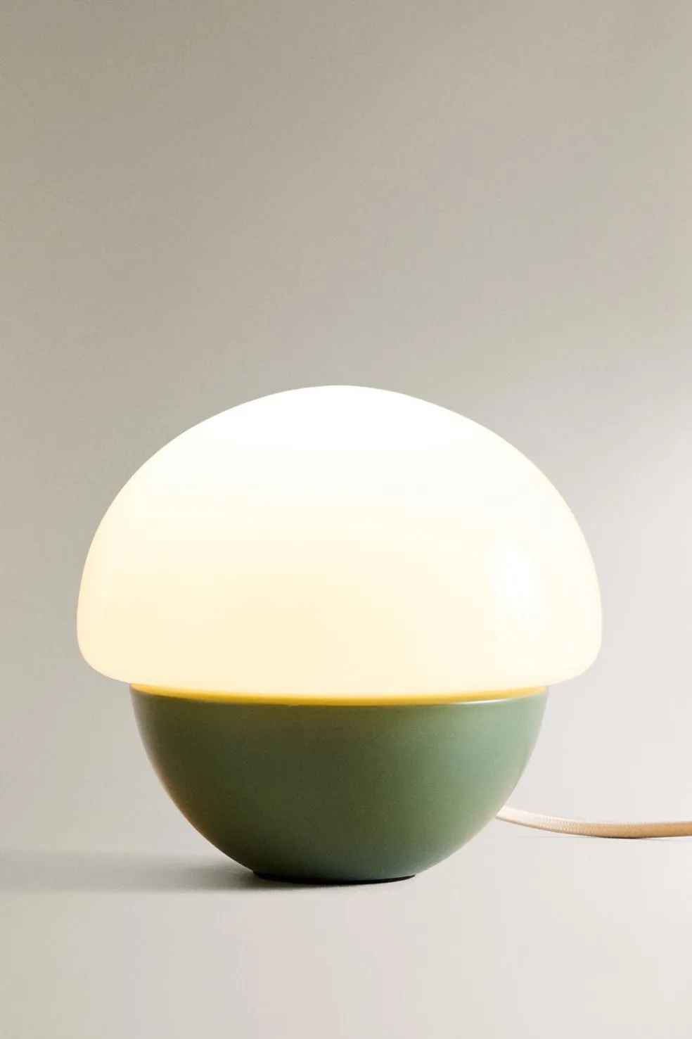 ZARA A Coleção De Candeeiros^CANDEEIRO DE MESA OVAL Verde / Azul