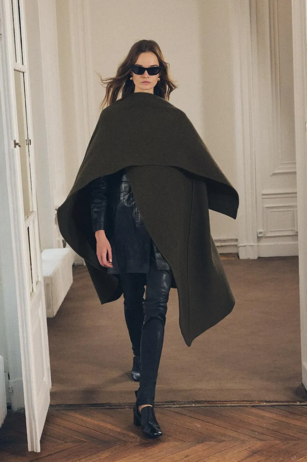 ZARA Sobretudos / Anoraques^CAPA ASSIMÉTRICA MISTO DE LÃ ZW COLLECTION Musgo