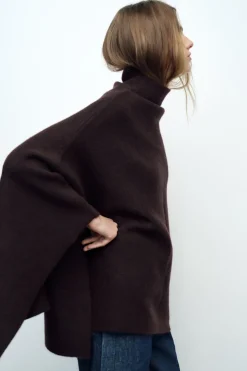 ZARA Tops / Bodies^CAPA DE MALHA ASSIMÉTRICA Borgonha