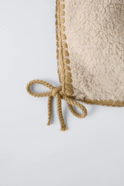 CAPOTA COM EFEITO DE PELO ENCARACOLADO-ZARA Sale