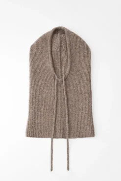 ZARA Winter Layersnew|Acessórios / Bijuteria^CAPUZ CANELADO COM CORDÃO Castanho / Toupeira