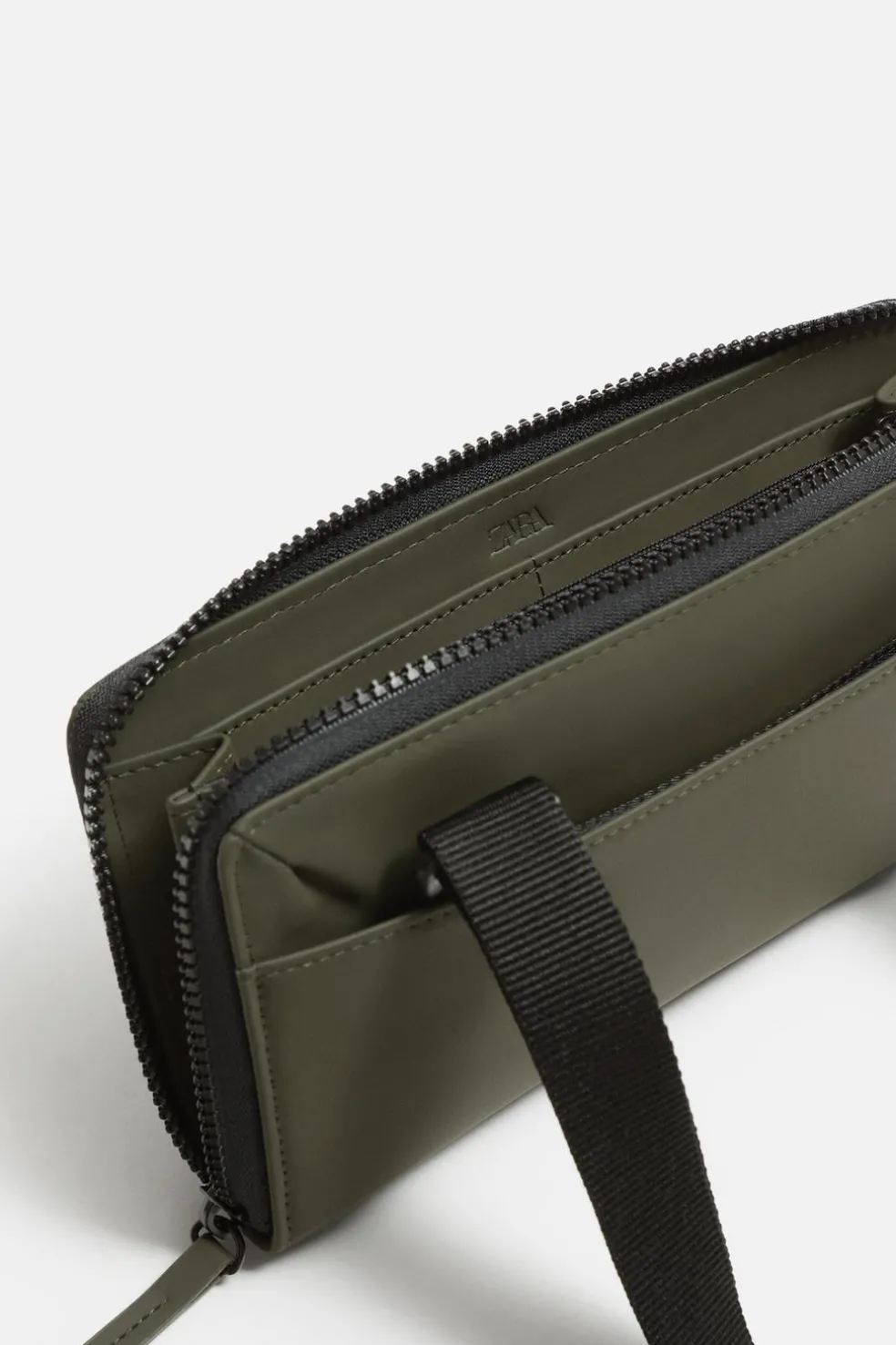 ZARA Malas / Mochilas^CARTEIRA ENGOMADA Verde-caqui