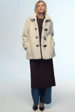 ZARA Sobretudos / Anoraques^CASACO Cru