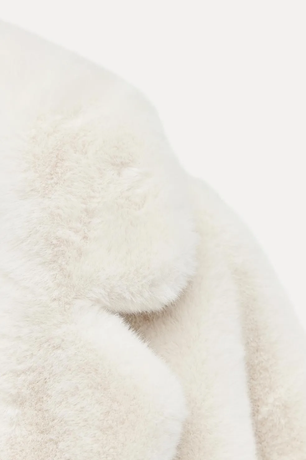 ZARA Winter Layersnew|Sobretudos / Anoraques^CASACO COM EFEITO DE PELO SINTÉTICO COM CINTO ZW COLLECTION Cru