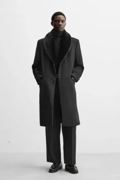 ZARA Vestuário De Inverno|Sobretudos / Gabardinas^CASACO COM GOLA COMBINADA Preto
