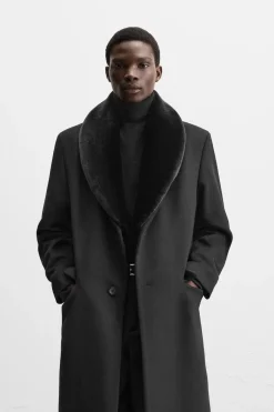 ZARA Vestuário De Inverno|Sobretudos / Gabardinas^CASACO COM GOLA COMBINADA Preto