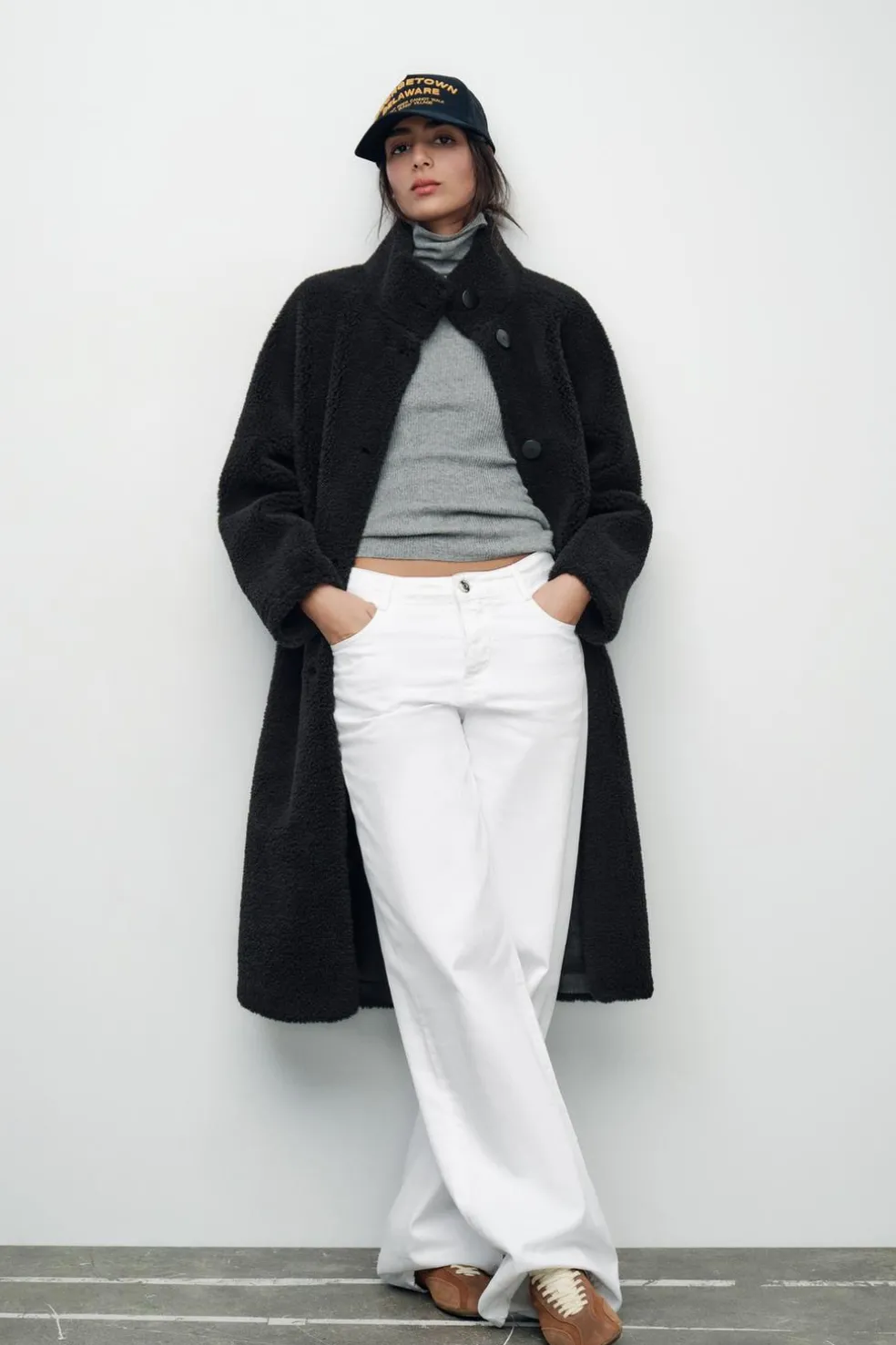 ZARA Winter Layersnew|Sobretudos / Anoraques^CASACO COMPRIDO COM EFEITO DE PELO ENCARACOLADO Preto