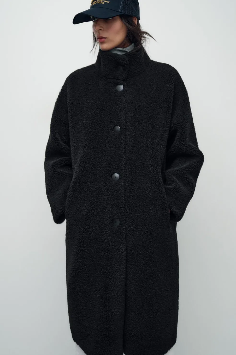 ZARA Winter Layersnew|Sobretudos / Anoraques^CASACO COMPRIDO COM EFEITO DE PELO ENCARACOLADO Preto