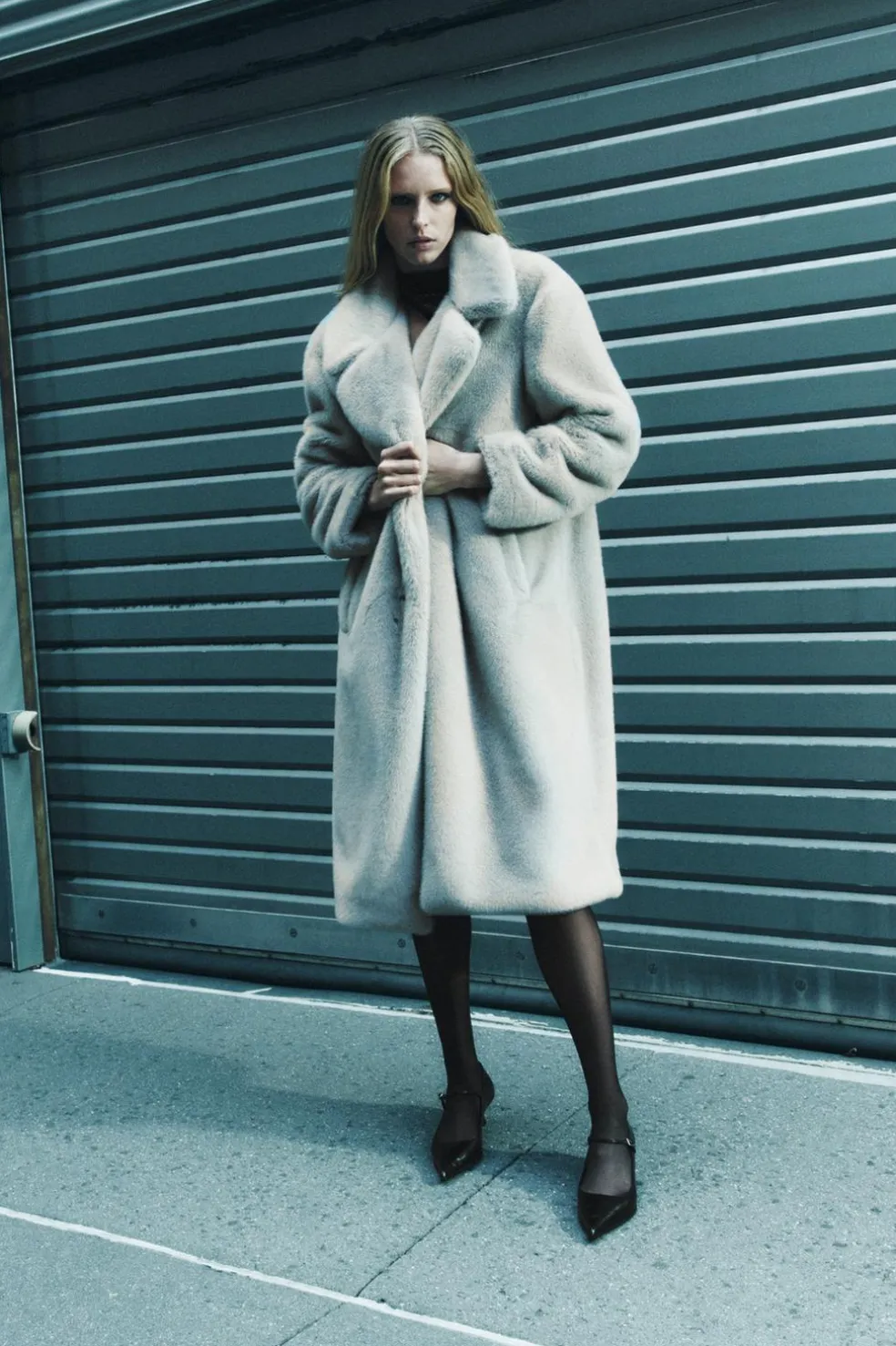 ZARA Winter Layersnew|Sobretudos / Anoraques^CASACO COMPRIDO COM EFEITO DE PELO SINTÉTICO Cinzento