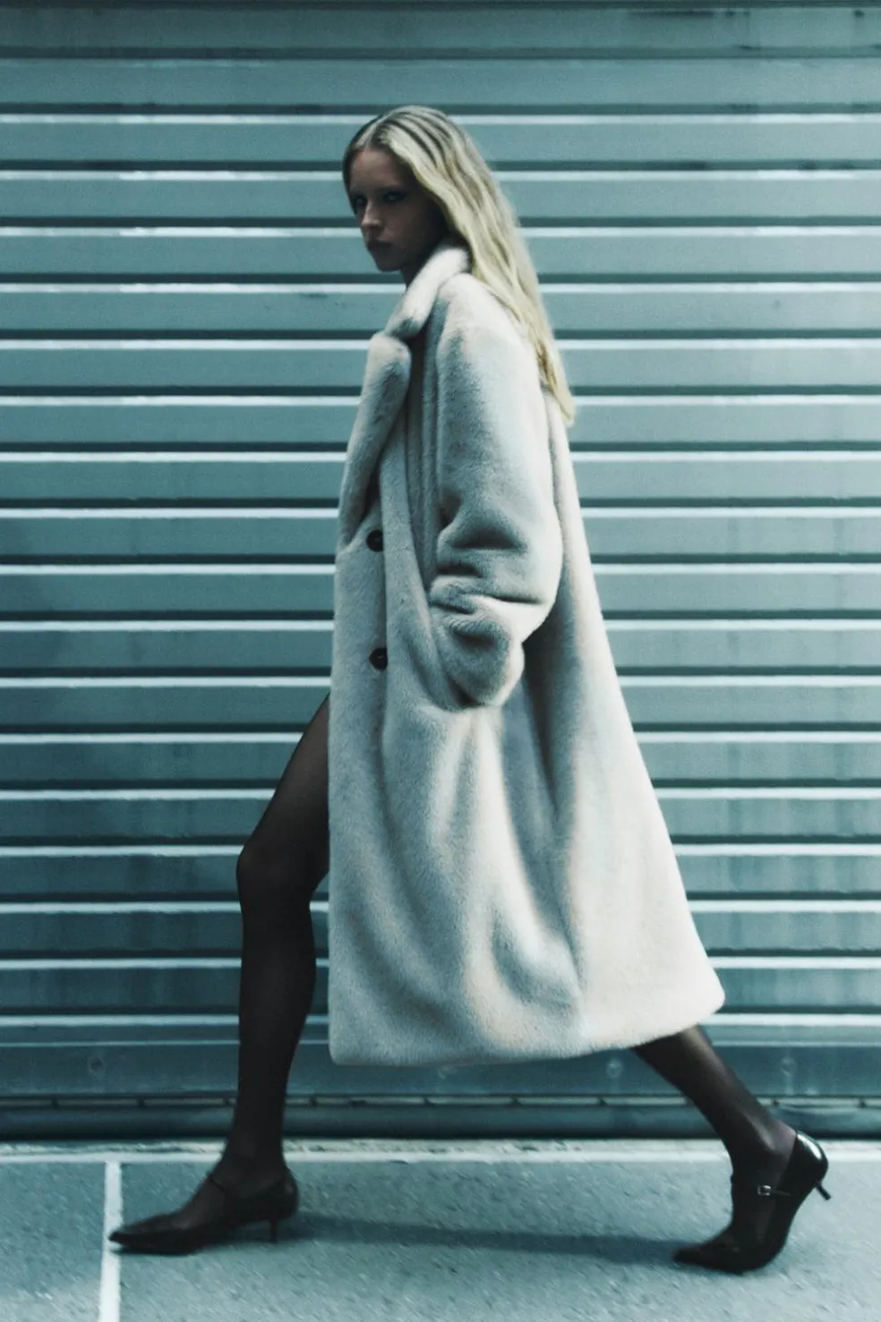 ZARA Winter Layersnew|Sobretudos / Anoraques^CASACO COMPRIDO COM EFEITO DE PELO SINTÉTICO Cinzento