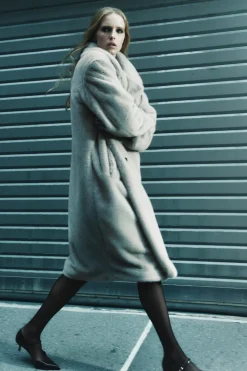 ZARA Winter Layersnew|Sobretudos / Anoraques^CASACO COMPRIDO COM EFEITO DE PELO SINTÉTICO Cinzento