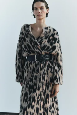ZARA Sobretudos / Anoraques^CASACO COMPRIDO DE MALHA JACQUARD ANIMAL Leopardo