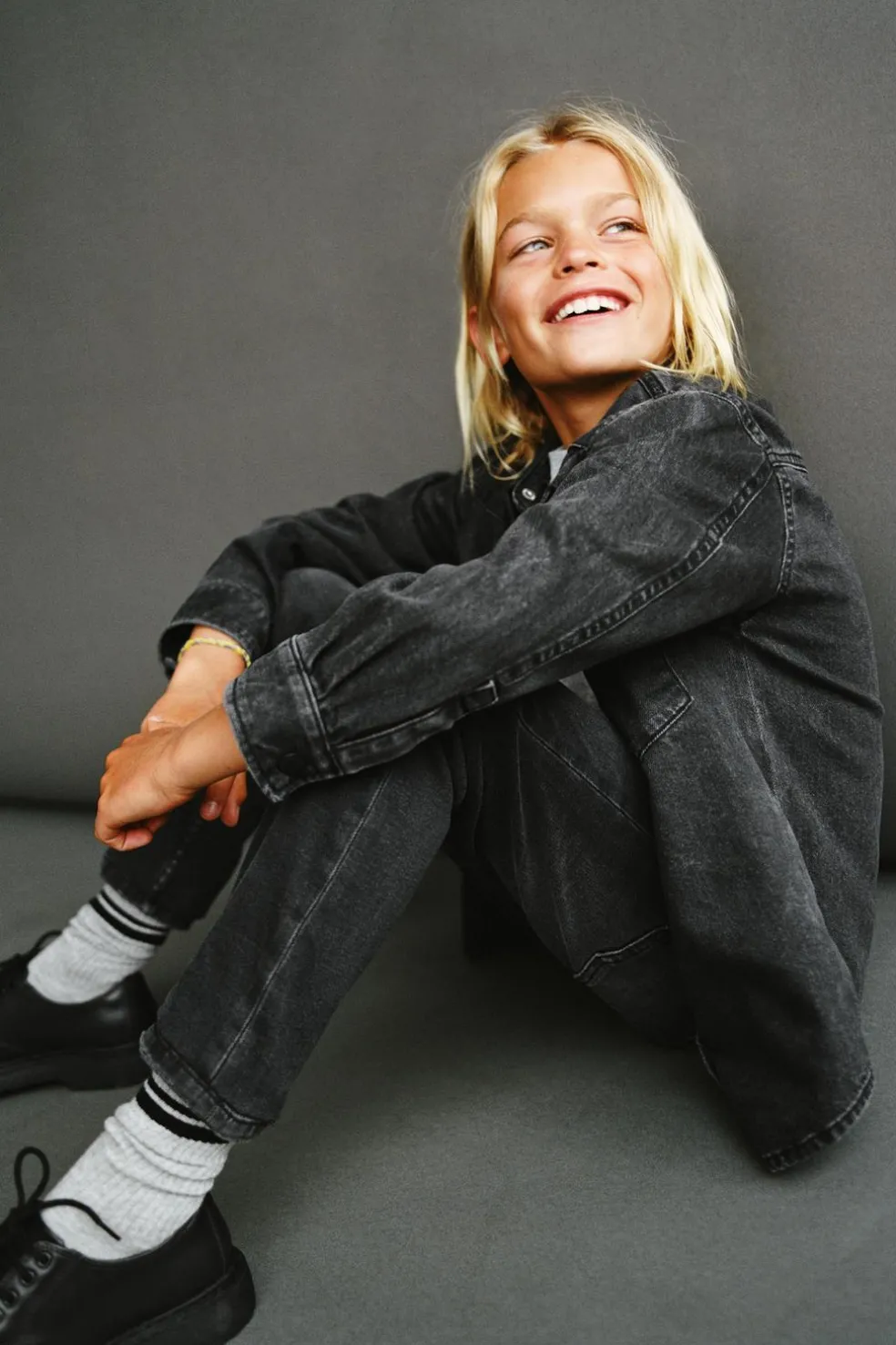 CASACO DENIM BORDADO-ZARA Outlet