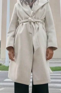 ZARA Winter Layersnew|Sobretudos / Anoraques^CASACO SOFT COM CINTO E CAPUZ Cru