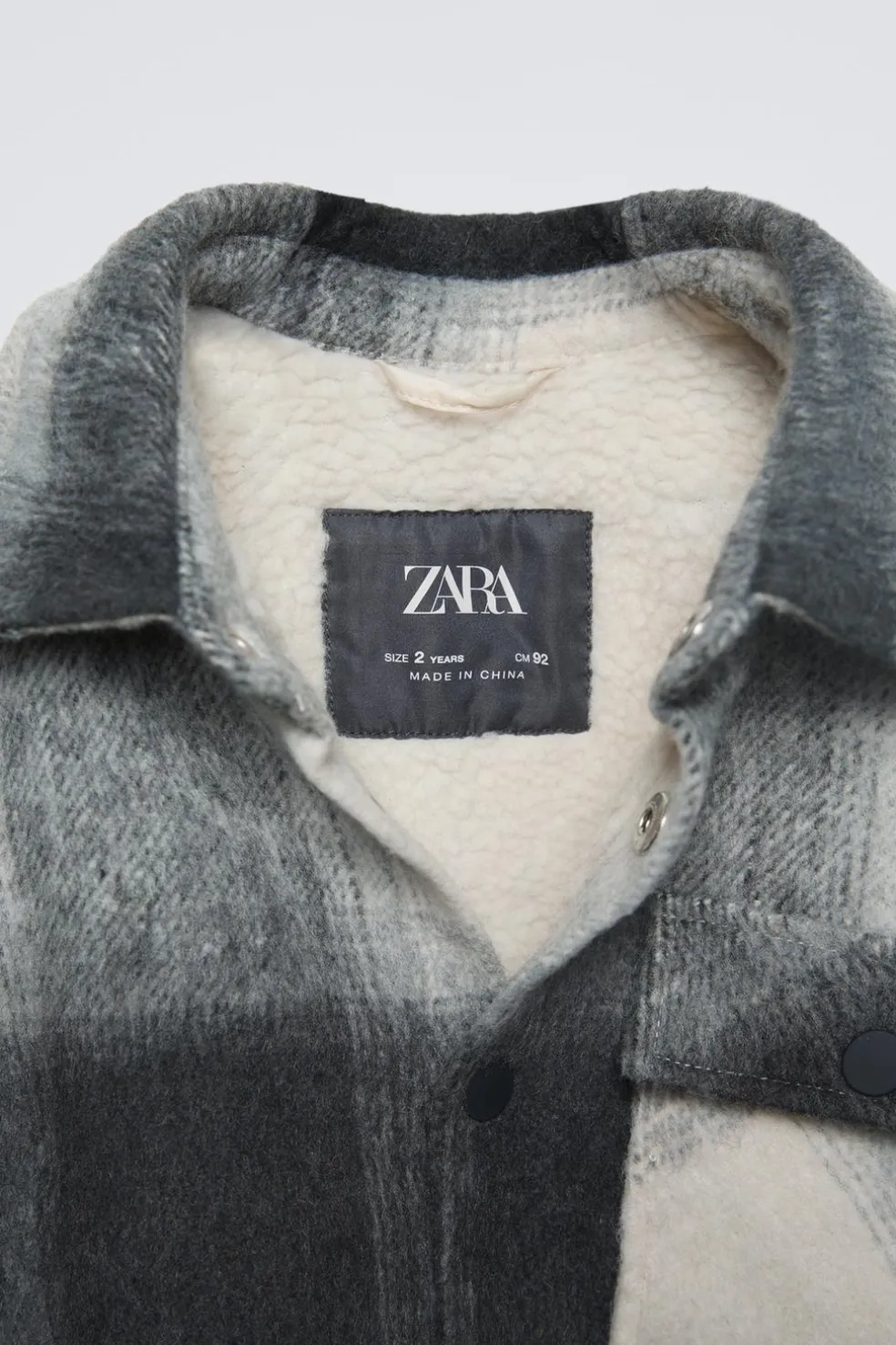 CASACO XADREZ FORRO COM EFEITO DE PELO ENCARACOLADO-ZARA Fashion