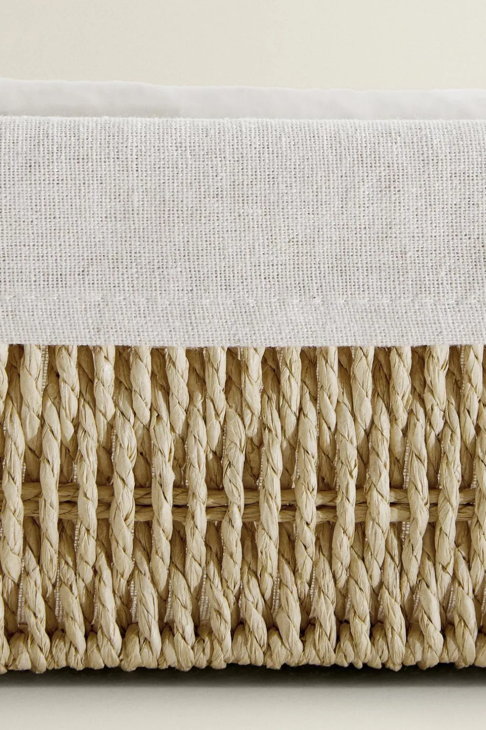 ZARA Lavandarias / Limpeza|Lavandarias / Limpeza^CESTA RETANGULAR TECIDO INTERIOR Bege-claro