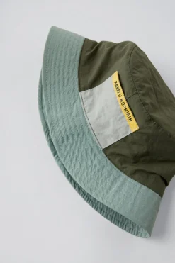 CHAPÉU BOB DE NYLON-ZARA Outlet