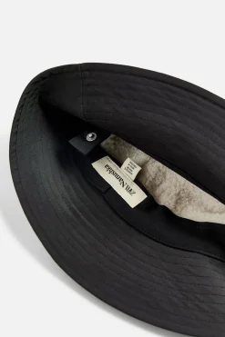 ZARA Acessórios^CHAPÉU BUCKET TÉCNICO X NANUSHKA Preto