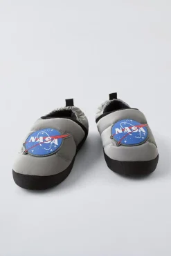 CHINELOS DE CASA © NASA-ZARA Fashion