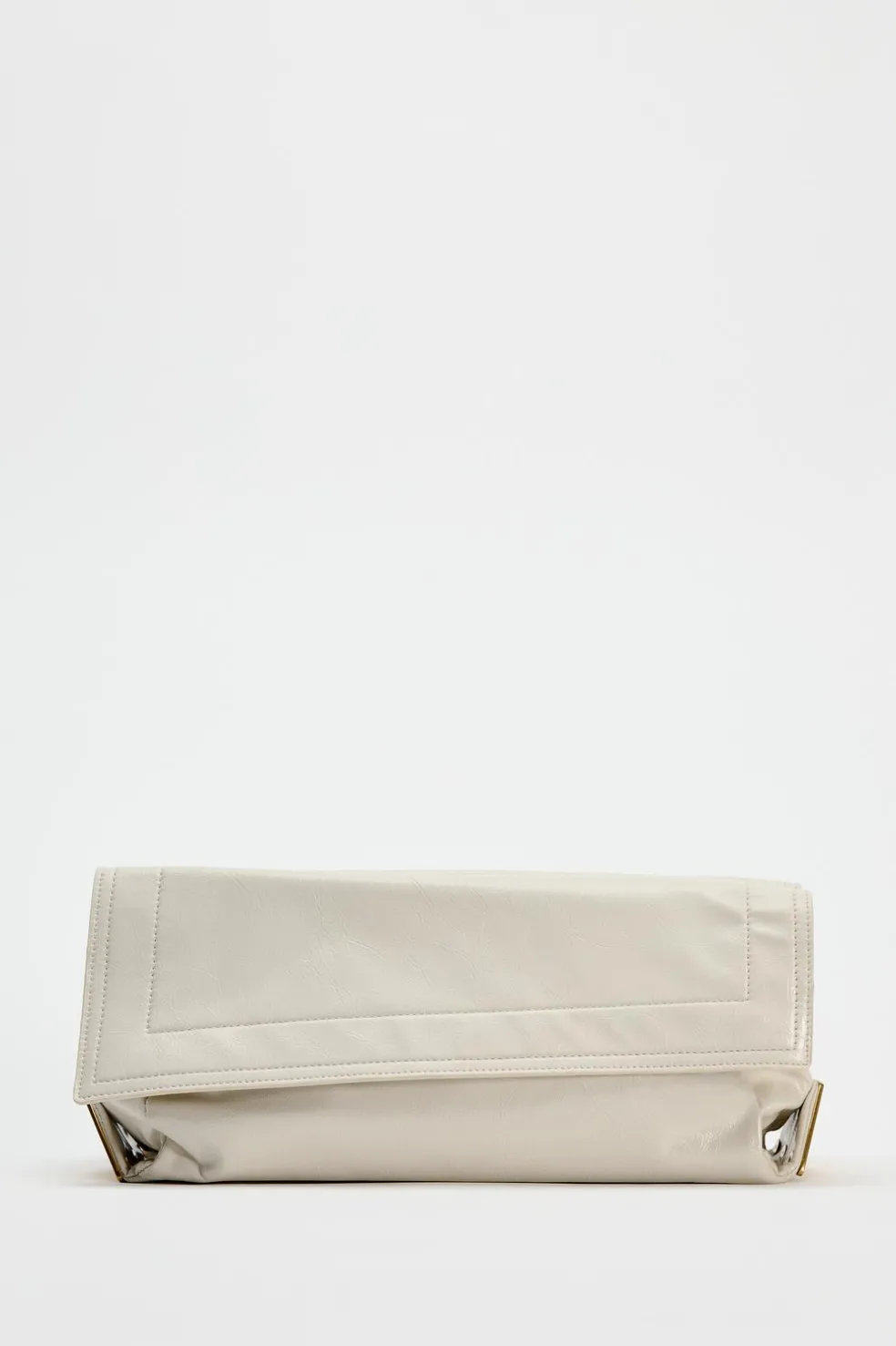 ZARA Malas^CLUTCH COM DETALHE METÁLICO Cru