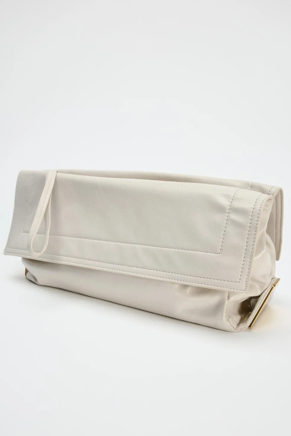 ZARA Malas^CLUTCH COM DETALHE METÁLICO Cru