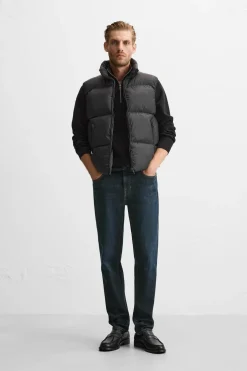ZARA Vestuário De Inverno|Blusões^COLETE ACOLCHOADO Preto