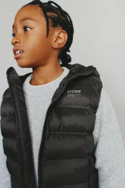 COLETE COM CAPUZ ULTRA LEVE WATER REPELLENT-ZARA Outlet