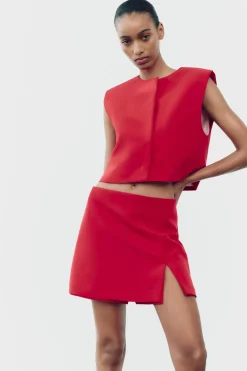 ZARA Blazers / Coletes^COLETE DECOTE REDONDO Vermelho