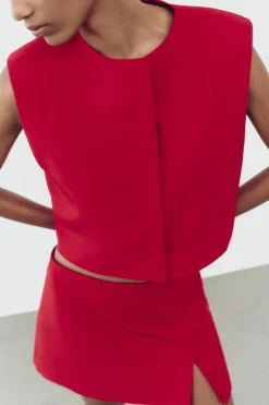 ZARA Blazers / Coletes^COLETE DECOTE REDONDO Vermelho