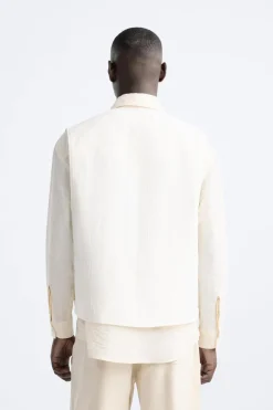 ZARA Coletes^COLETE EFEITO ENRUGADO Branco-marfim