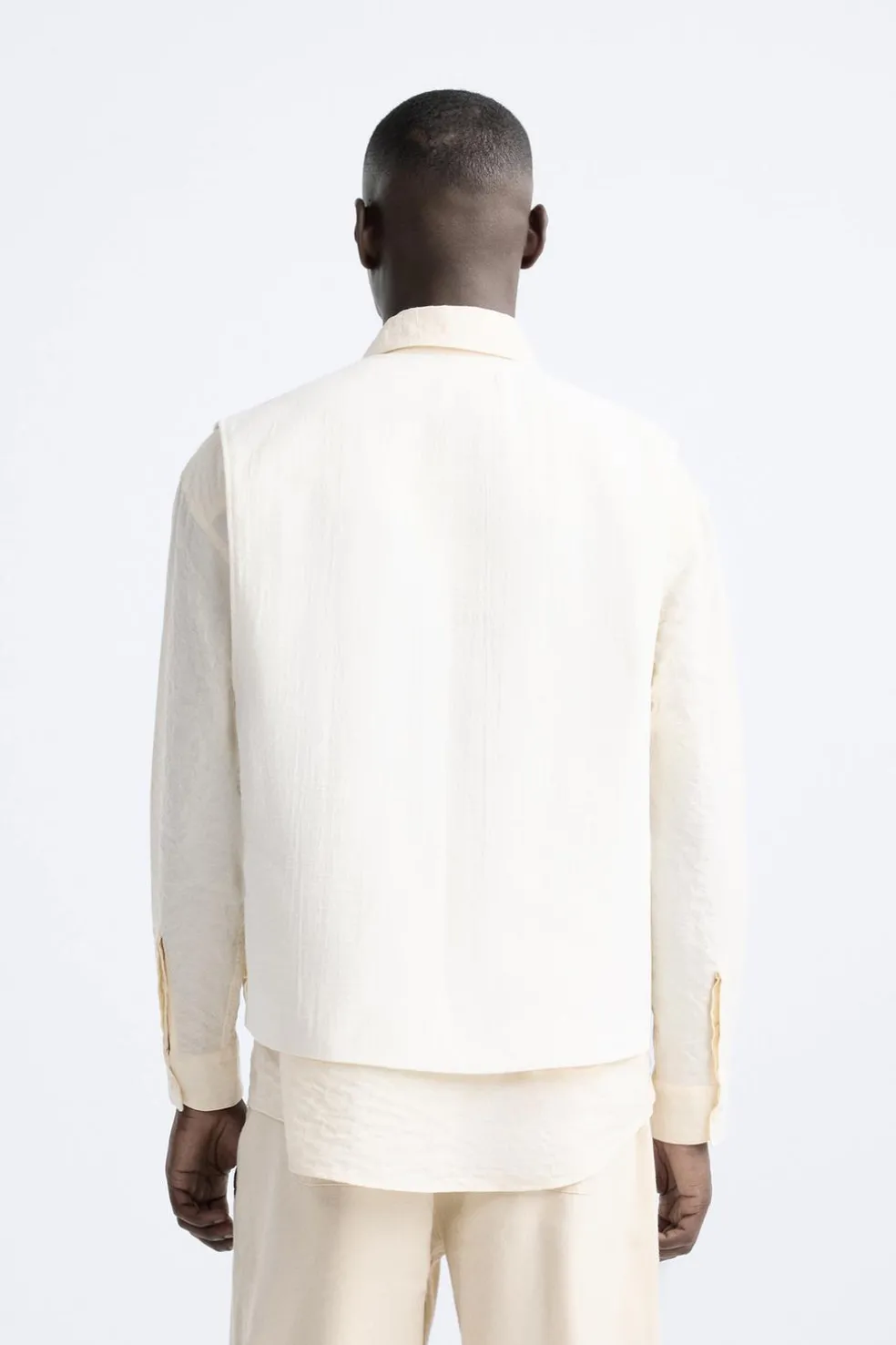 ZARA Coletes^COLETE EFEITO ENRUGADO Branco-marfim