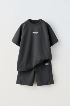 CONJUNTO COM MENSAGEM EM RELEVO DE T-SHIRT E CALÇÕES BERMUDA-ZARA Cheap