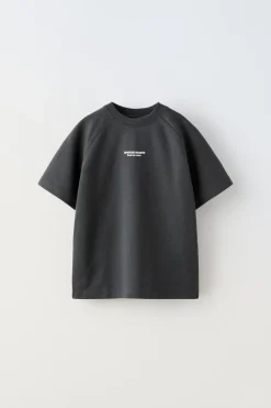 CONJUNTO COM MENSAGEM EM RELEVO DE T-SHIRT E CALÇÕES BERMUDA-ZARA Cheap