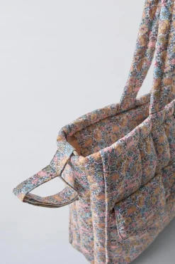 CONJUNTO DE MALA DE MATERNIDADE COM FLORES-ZARA Clearance