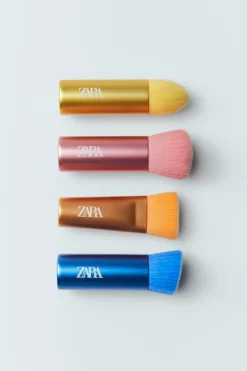 CONJUNTO DE PINCÉIS-ZARA Online