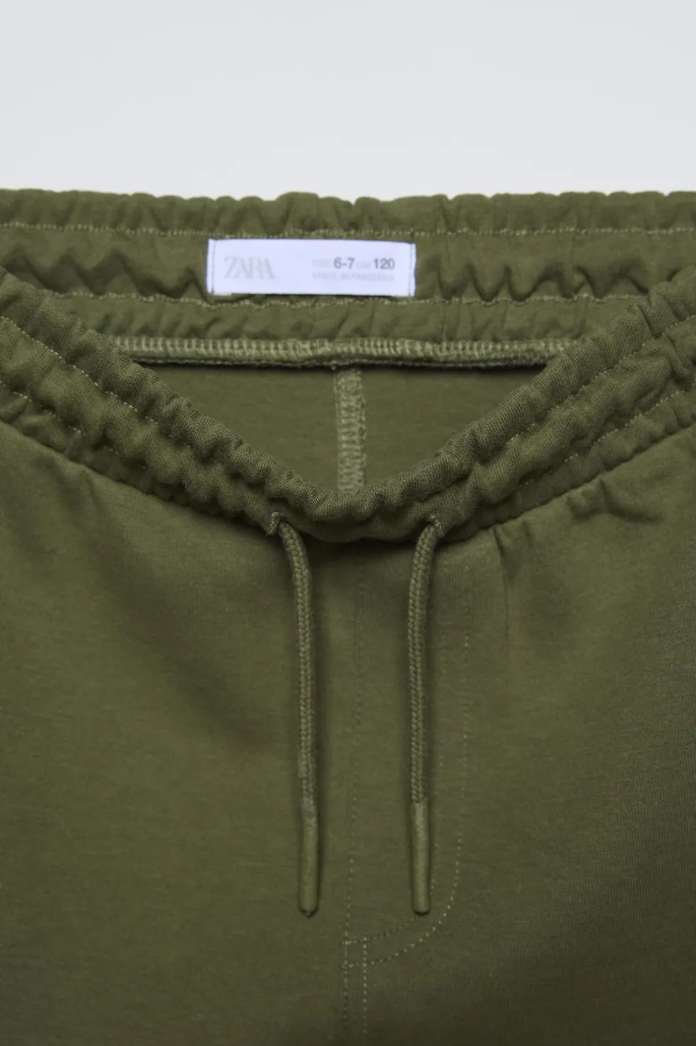 CONJUNTO DE SWEATSHIRT E CALÇAS JOGGER COM MENSAGEM BORDADA-ZARA Fashion