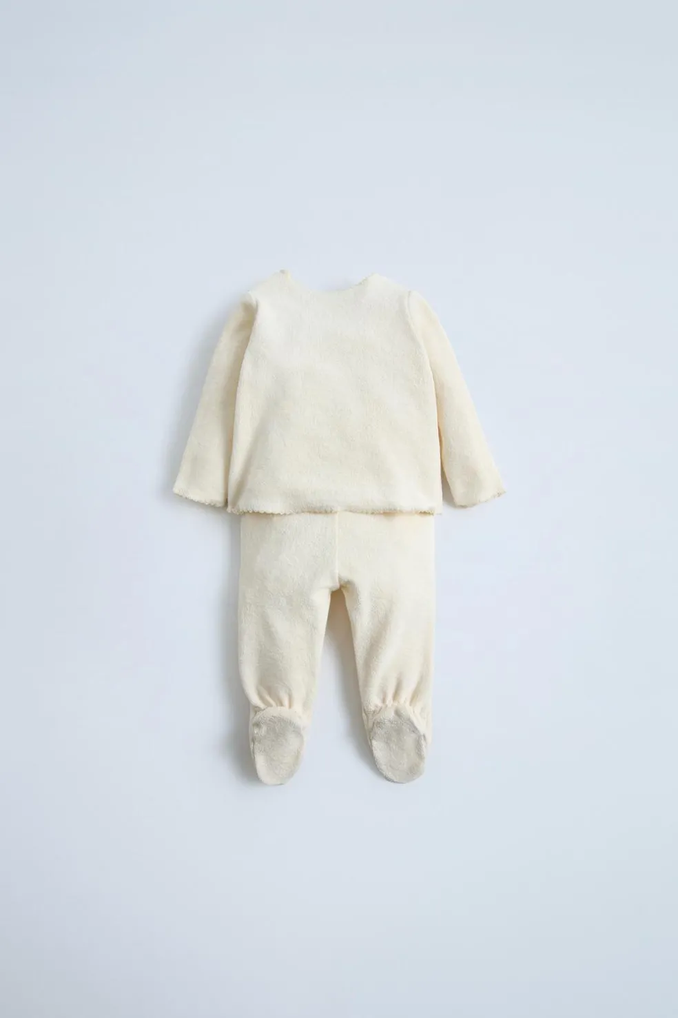 CONJUNTO DE TERRYCLOTH, T-SHIRT E POLAINA-ZARA Fashion