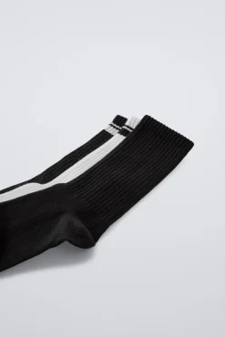 CONJUNTO DE TRÊS MEIAS COMPRIDAS COM FAIXAS-ZARA New