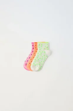CONJUNTO DE TRÊS MEIAS CURTAS PEQUENOS FRUTOS-ZARA Outlet