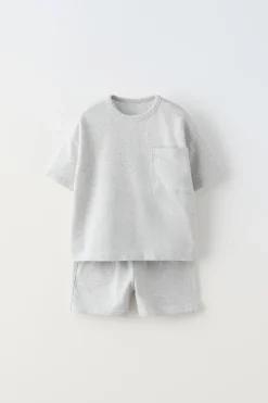 CONJUNTO DE T-SHIRT COM BOLSO E CALÇÕES BERMUDA-ZARA Shop