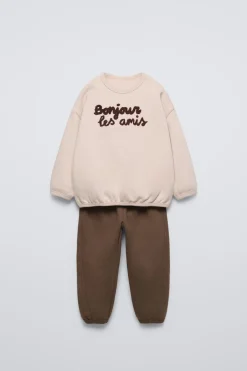 CONJUNTO JOGGING DE SWEATSHIRT E JOGGERS COM TEXTO EM FELPA-ZARA Fashion