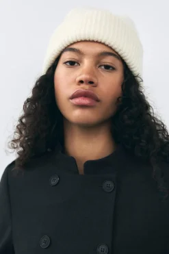 ZARA Winter Layersnew|Acessórios / Bijuteria^GORRO BEANIE COM PONTO DE VOLTA Branco-marfim
