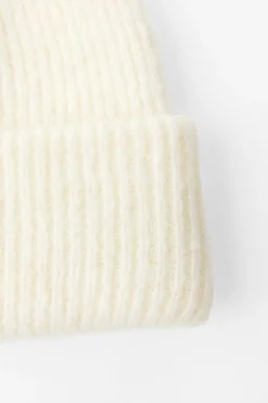 ZARA Winter Layersnew|Acessórios / Bijuteria^GORRO BEANIE COM PONTO DE VOLTA Branco-marfim