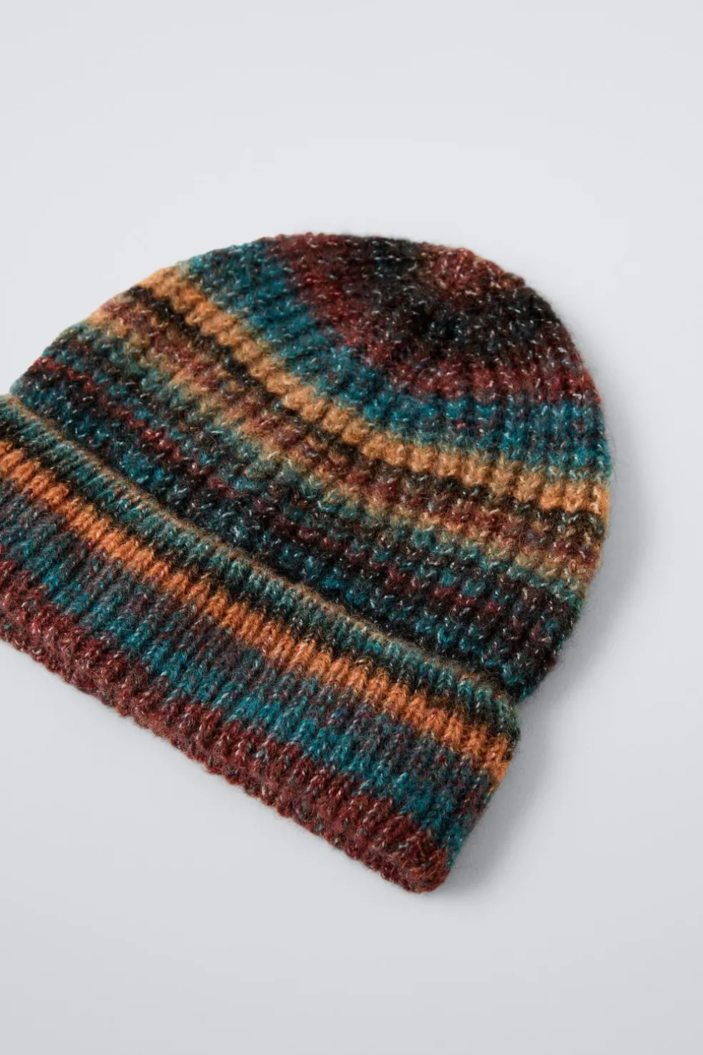 GORRO MALHA RISCAS-ZARA Best