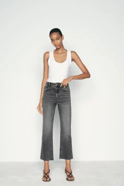 ZARA Jeans^JEANS Z1975 MINI FLARE CINTURA SUBIDA Cinzento